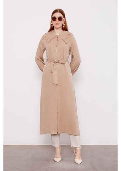 540093 Önü Fermuarlı Geniş Yakalı Beli Bağlamalı Kol Ucu Manşetli Kap fiyatları