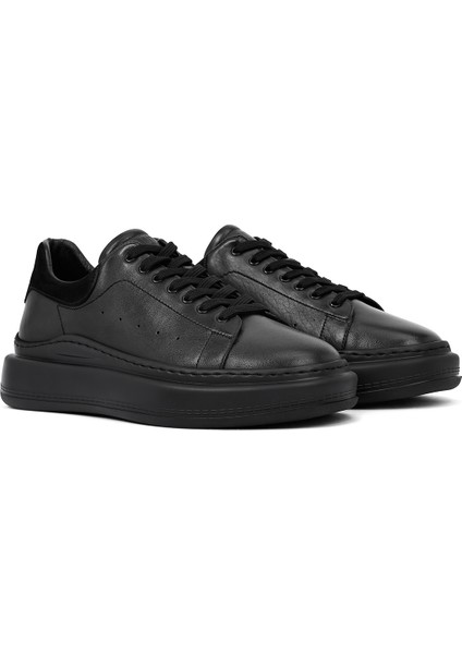 Erkek Siyah Bağcıklı Kalın Tabanlı Deri Sneaker 25WFD642518 modelleri