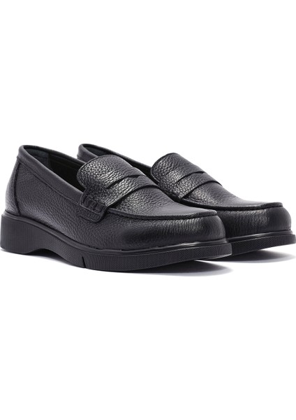 Kadın Siyah Deri Comfort Loafer 25AFD1503FT modelleri