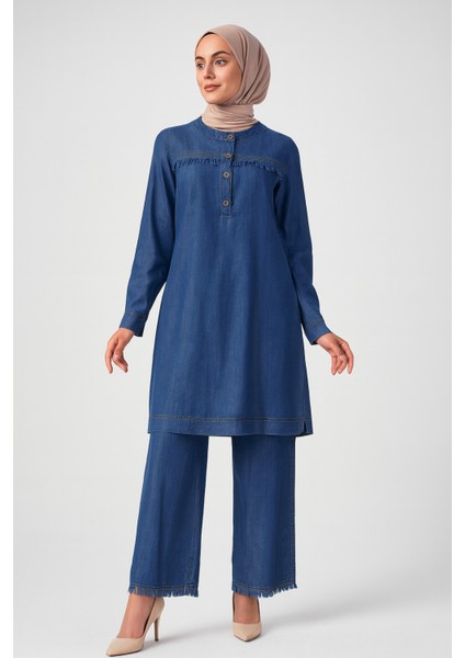 56006 Takım Önden Yarım Düğmeli Tuniğin Etek Ucu Pisküllü Pantolonun Paçası Püskülllü Takım Qys Takım #24-053