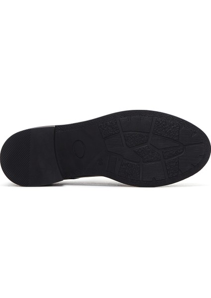 Kadın Siyah Rugan Deri Casual Ayakkabı 25AFD411816 fırsatları