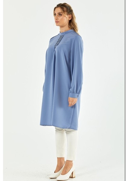 91022 Göğüsü Taş Detaylı Yuvarlak Yaka Tunik Qks Tunik #22-12#