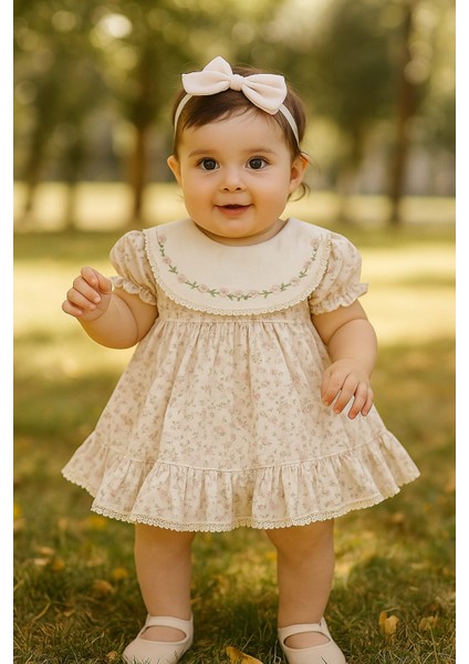 Kız Bebek Geniş Yaka Nakışlı Çiçekli Elbise