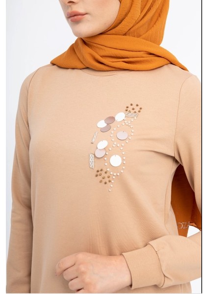 1502 Göğüsü Boncuk ve Pul Detaylı Iki Iplik Uzun Sweat Qys Iki Iplik Sweat 1503 #23-05# modelleri