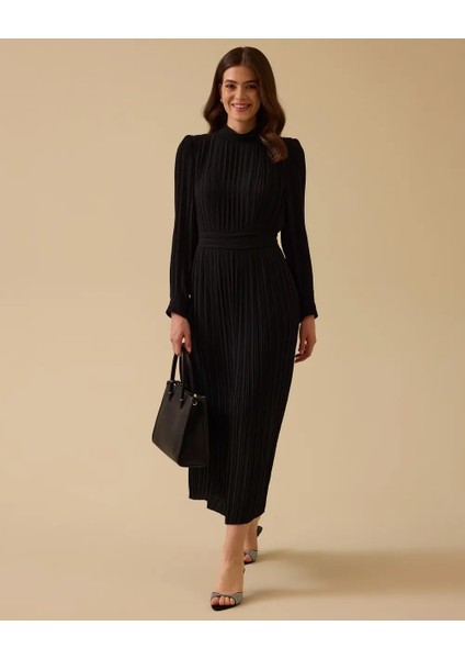 1019 Kolu Manşetli Bel Kısmı Yandan Fermuarlı Beli Kalın Manşetli Piliseli Elbise 10002511311019 #06-25#