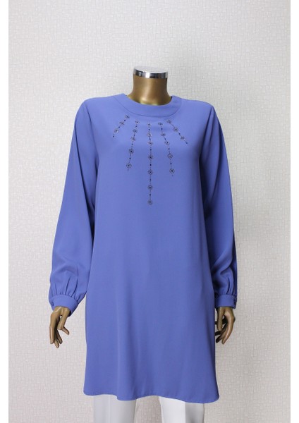 61098 Önden Taş Işlemeli Kol Uçları Düğmeli Rahat Kesim Tunik Qys Tunik 61098 #23-063 fiyatları
