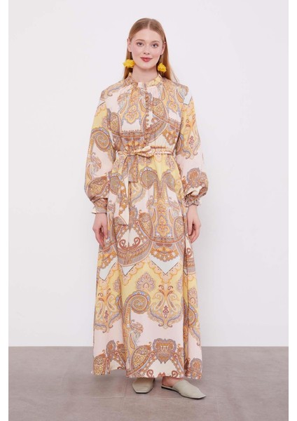 330288 Sıfır Yaka Yakası Fırfır Detaylı Yakadan Bele Kadar Düğmeli Kol Ucu ve Beli Lastikli Kuşaklı Elbise fiyatları