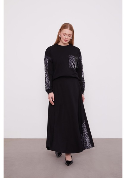 100626 Sıfır Yaka Göğüsü ve Kolu Leopar Detaylı Oversize Etek Ucu Leopar Detaylı Kloş Kloş Leopar Desenli Takım #01-25# fiyatları