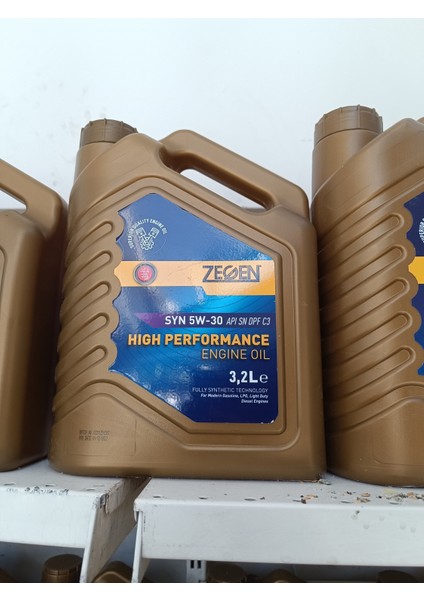 Yüksek Performans Partiküllü Syn 5W-30 Dpf C3 Motor Yağı3,2lt fiyatları