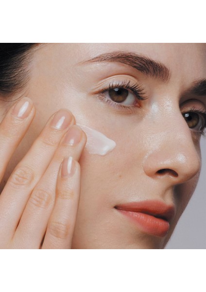 Future Solution Lx Total Regenerating Cream- Yaşlnma Karşıtı Lüks Gece Kremi 50 ml fiyatları
