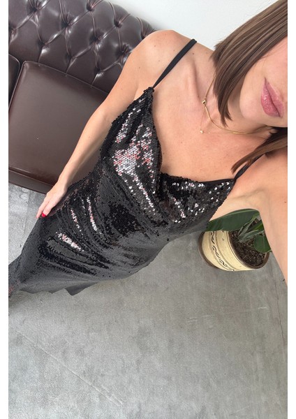 Askılı Özel Seri Pul Payetli Elbise- Siyah modelleri