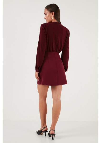 Vatkalı Regular Fit Yırtmaç Detaylı Dik Yaka Mini Boy Elbise Bayan Elbise 611EL751