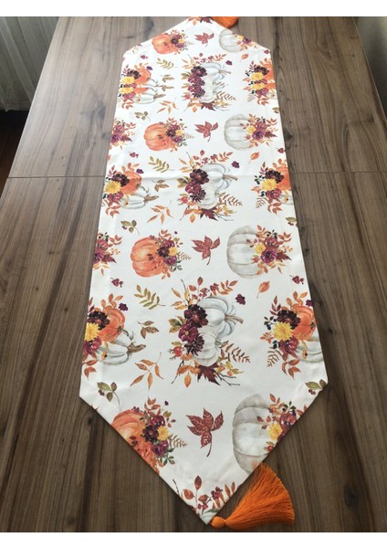 Çiçekli Balkabağı Desenli Runner fiyatları