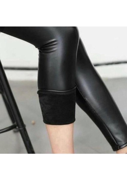 Kadın Siyah Suni Deri Tayt modelleri