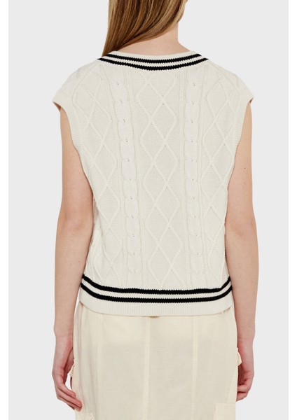 Logolu Pamuklu Standart Fit V Yaka Örgü Süveter V5GR00Z3FB1 Bayan Süveter V5GR00 Z3FB1 G1O6 modelleri