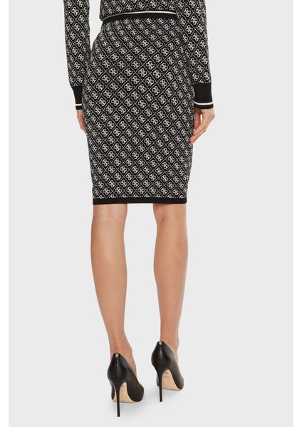 Lise Tamamı Logolu Slim Fit Normal Bel Triko Mini Etek W4BD53Z37K0 Bayan Etek W4BD53 Z37K0 Fbcf modelleri