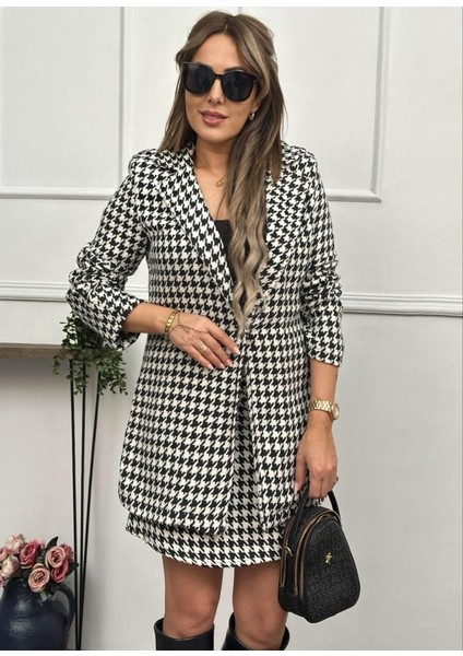 Kadın Kazayağı Desen Vatka Detay Kaban ve Yüksek Bel Etek Ikili Takım