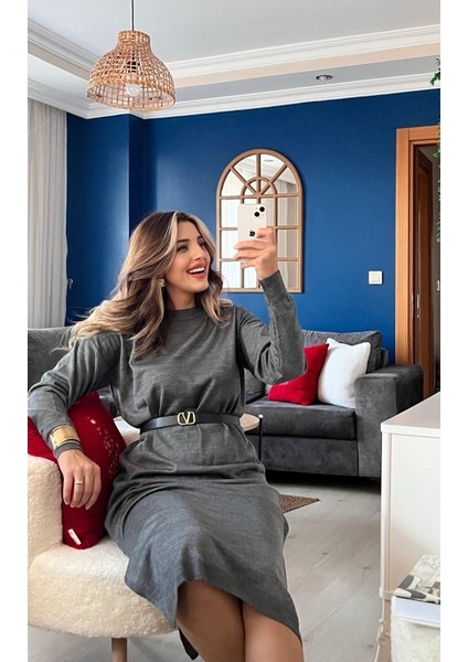 Kadın Uzun Kollu Bisiklet Yaka Yırtmaç Detay Triko Midi Boy Elbise fiyatları