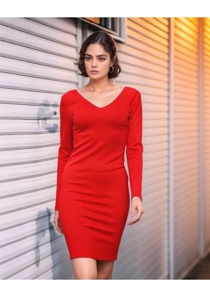 Kadın Uzun Kollu V Yaka Sırt Dekolteli Scuba Dalgıç Kumaş Mini Elbise fiyatları