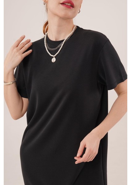 Yırtmaç Detaylı Kısa Kollu Salaş Maxi Siyah Elbise indirimleri