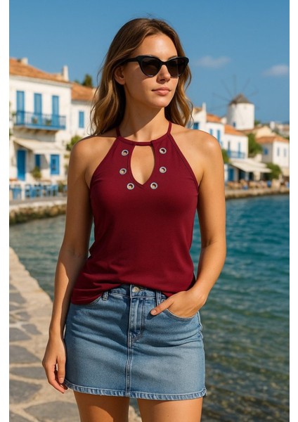 Kadın Askılı Kuş Gözü ve Dekolte Detay Boyundan Bağlamalı Viskon Bluz