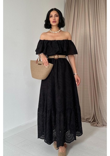 Siyah Omzu Lastikli Brode Elbise