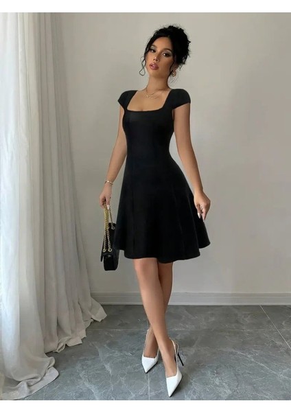 Kadın Kısa Kollu Geometrik Yakalı Janjan Krep Elbise modelleri