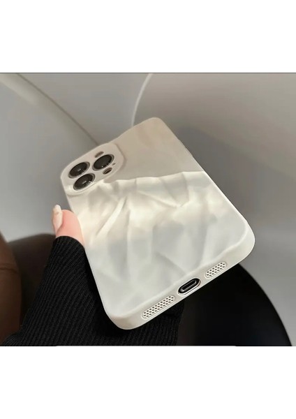 IPHONE 15 Plus Şık ve Kaliteli Silikon Telefon Kılıfı