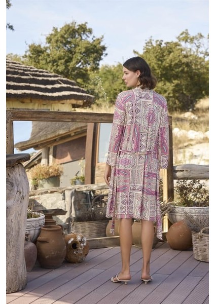 Monamise Etnik Deseni ve Dantelli Sabahlık Takımı modelleri