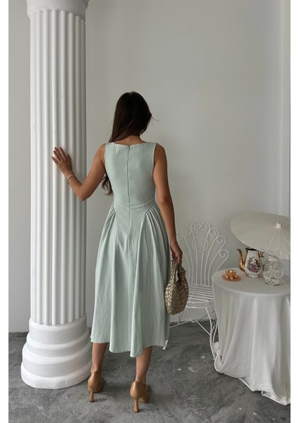 Ekru Fit Flare Korsajlı Elbise fırsatları