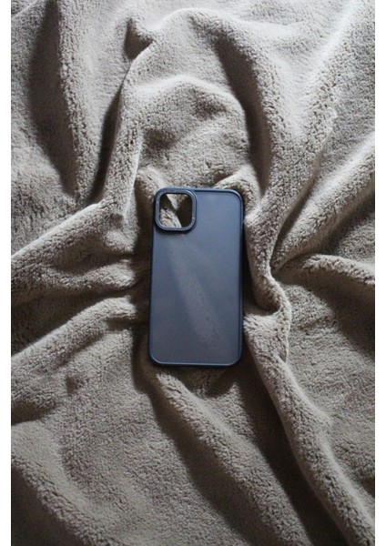 Iphone 11 Uyumlu Yanları Renkli Sert Silikonlu Kılıf