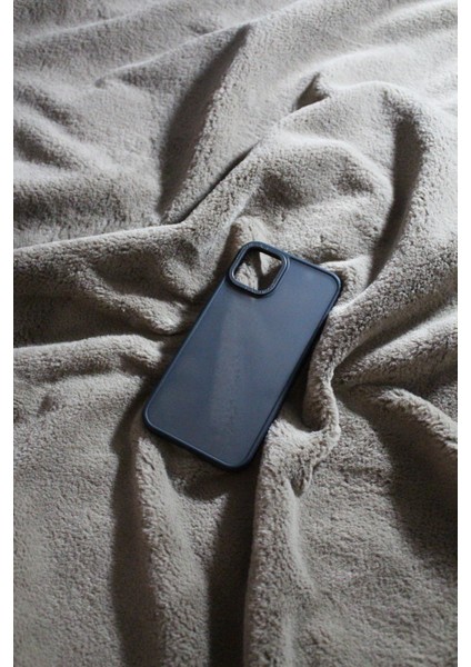 Iphone 11 Uyumlu Yanları Renkli Sert Silikonlu Kılıf fırsatları