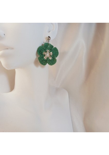 El Örgüsü Çiçek Küpe | Yazlık Moda, Bohem Stil, El Yapımı Takı Modelleri | Kadın El Yapımı Çiçek Küpe | Yaz, Plaj, Bahar Kombinlerine Uygun Tasarım | Sevgiliye ve Arkadaşa Hediye fırsatları