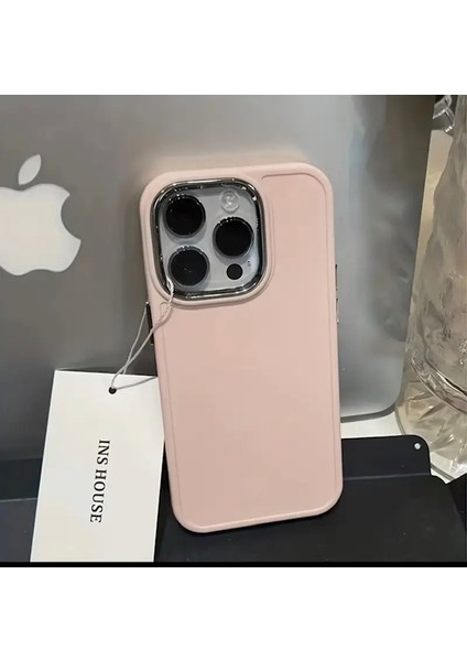 IPHONE 15 Pro Şık ve Kaliteli Silikon Telefon Kılıfı