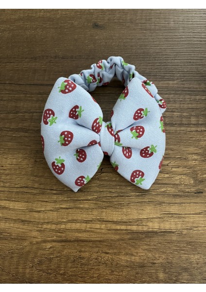 Yenidoğan Kız Bebek 1 Adet Çilekli Bone Bebek Bandana Şapka Başlık Fiyonklu Kurdeleli Çilek Saç Bandı Toka