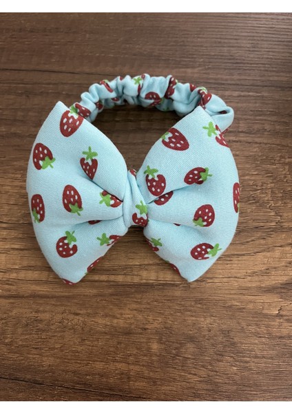 Yenidoğan Kız Bebek 1 Adet Çilekli Bone Bebek Bandana Şapka Başlık Fiyonklu Kurdeleli Çilek Saç Bandı Toka
