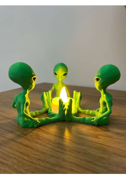 3D Baskı Uzaylı Mumluk – Modern Tasarım Dekorasyon