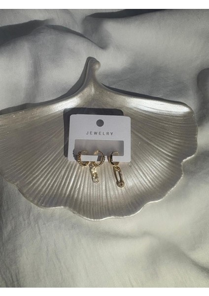 Altın Kaplama Taşlı Güvenlik Iğnesi Tasarım Küpe – Trend ve Işıltılı indirimleri