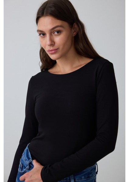 CUPsecret Kendinden Pedli Siyah Bisiklet Yaka Uzun Kollu Slim Fit Üst