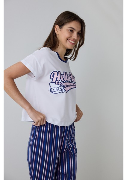 Optik Beyaz Hello Kitty Çizgili Kısa Kollu Bisiklet Yaka Pijama Takımı fiyatları