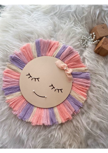 Pembe Detaylı 'güneş Çocuk' Duvar Dekorasyon Ürünü