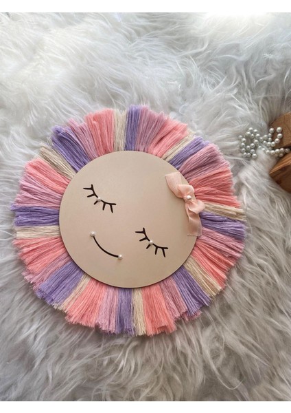 Pembe Detaylı 'güneş Çocuk' Duvar Dekorasyon Ürünü indirimleri