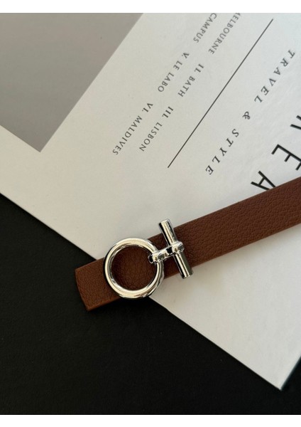 Gümüş Toka Detaylı Kadın Kemer