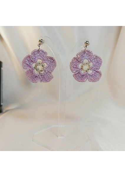 El Örgüsü Çiçek Küpe | Yazlık Moda, Bohem Stil, El Yapımı Takı Modelleri | Kadın El Yapımı Çiçek Küpe | Yaz, Plaj, Bahar Kombinlerine Uygun Tasarım | Hafif Antialerjik El Yapımı Küpe modelleri