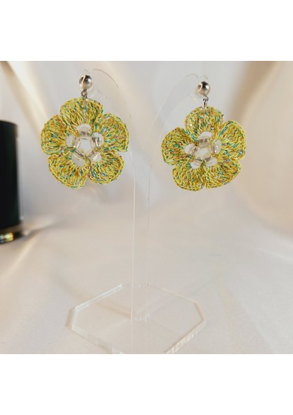 Bohem Tarz Çiçek Küpe | El Yapımı, Hafif, Zarif ve Antialerjik Tasarım | El Emeği Ipli Örgü Çiçek Küpe | Yaz Modası Takı Trendleri | Kadın Yazlık Küpe | Yazlık ve Baharlık Moda Takı