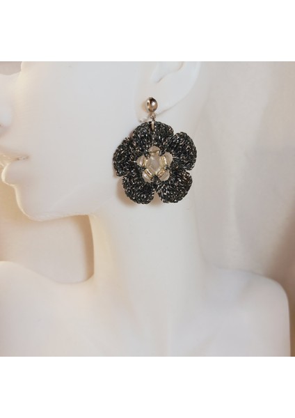 Bohem Tarz El Yapımı Örgü Çiçek Küpe | Günlük ve Özel Gün Kullanımı Için | Bohem Tarz Çiçek Küpe | El Yapımı, Hafif, Zarif ve Antialerjik Tasarım | Bohem ve Vintage Stil Kadın Takı fiyatları