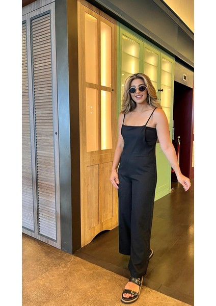 Kadın Askılı Yandan Fermuarlı Geniş Paçalı Valencia Tulum fırsatları