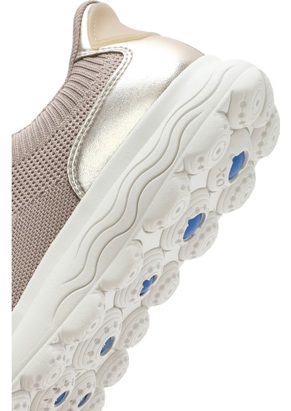 Kadın Bej Spherica Plus Bağcıklı Kalın Tabanlı Kumaş Sneaker D557MA06KBNCH62L