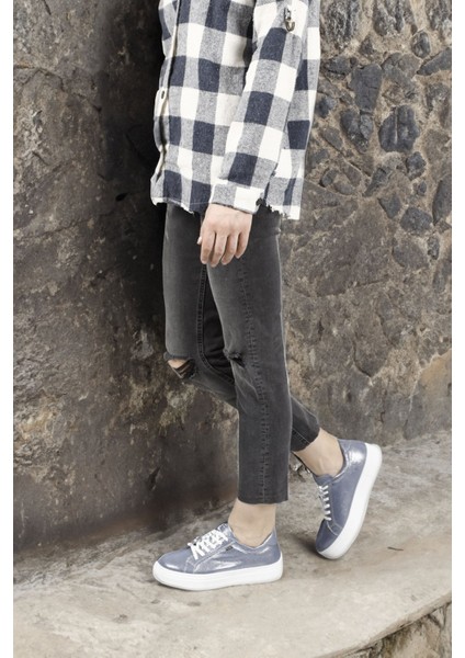 Kadın Mavi Simli Bağcıklı Dolgu Taban Hakiki Deri Sneaker fiyatları