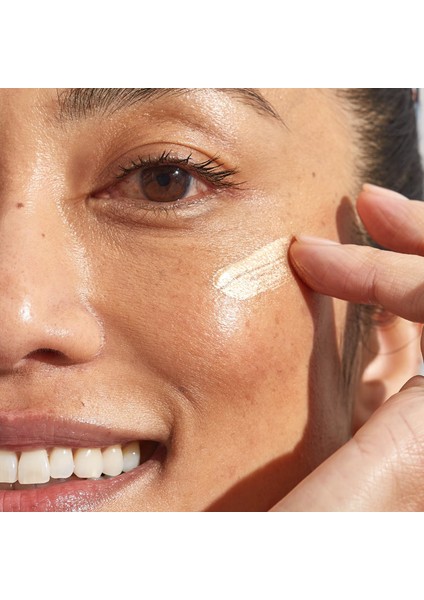 The Impossible Glow - Hassas Ciltler Için Uygun Aydnlatıcı Damlalar Champagne 30 ml fırsatları